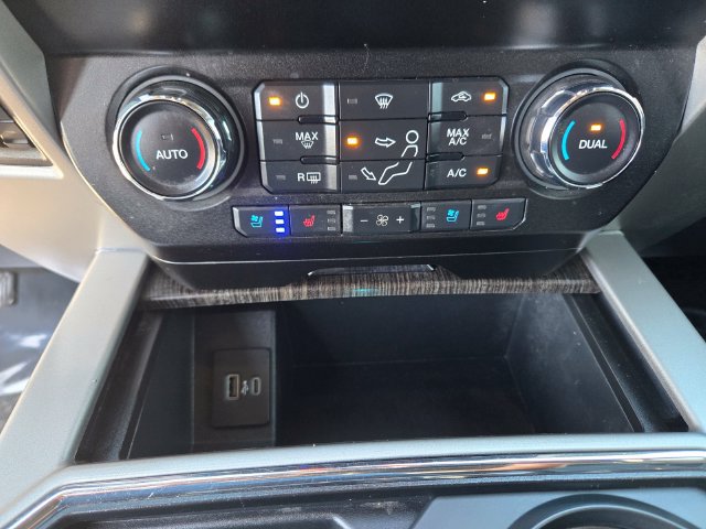 Certified 2021 Ford F250 Lariat w/ Lariat Value Package AWD/4WD image 15