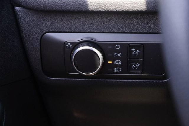 Certified 2025 Ford Escape ST-Line FWD image 19