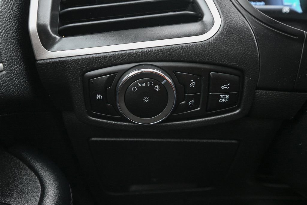 Certified 2024 Ford Edge SEL w/ Convenience Package image 41