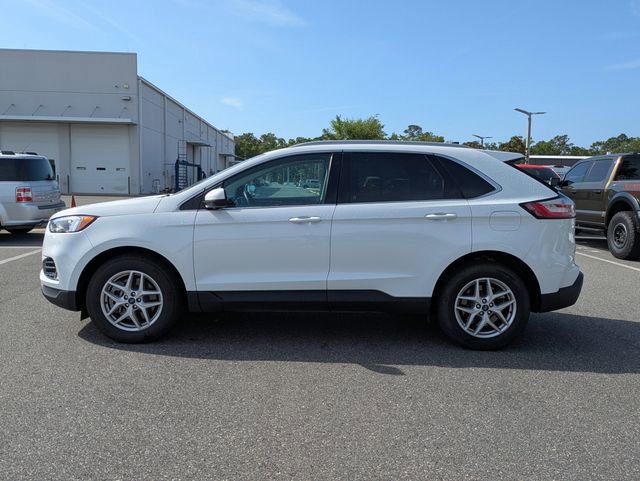 Certified 2022 Ford Edge SEL w/ Convenience Package image 2