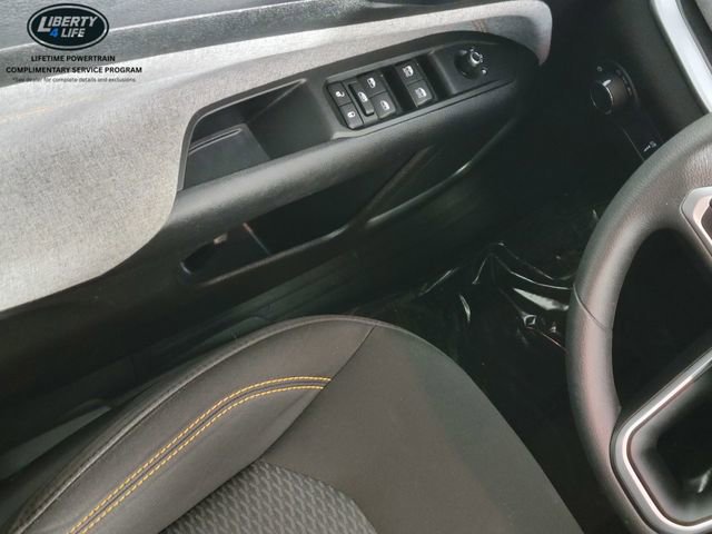 Used 2022 Jeep Compass Sport image 32