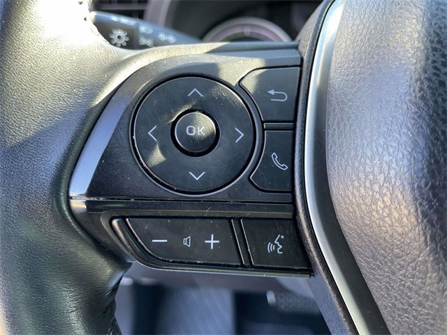 Used 2021 Toyota Venza LE image 20