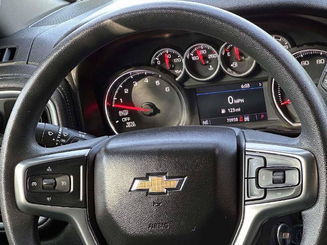Used 2020 Chevrolet Silverado 1500 LT AWD/4WD image 15