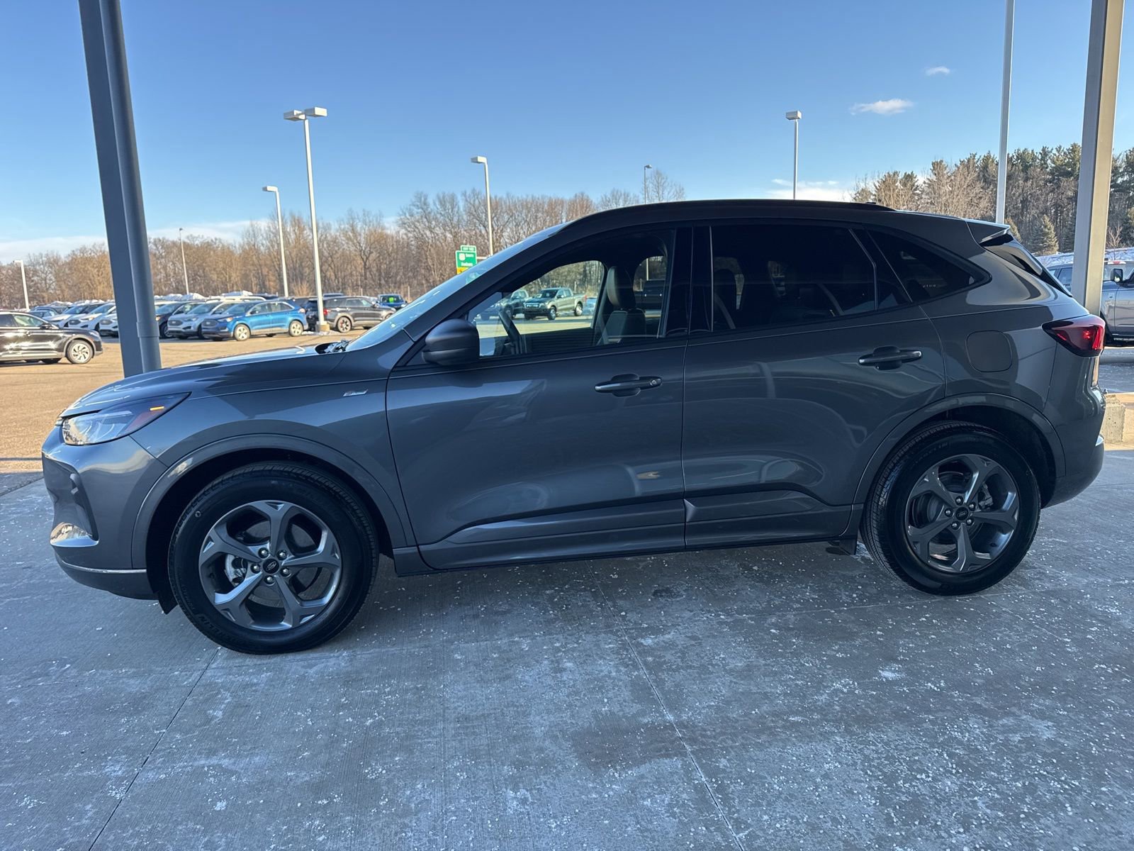 Certified 2024 Ford Escape ST-Line w/ Tech Pack #1 image 7