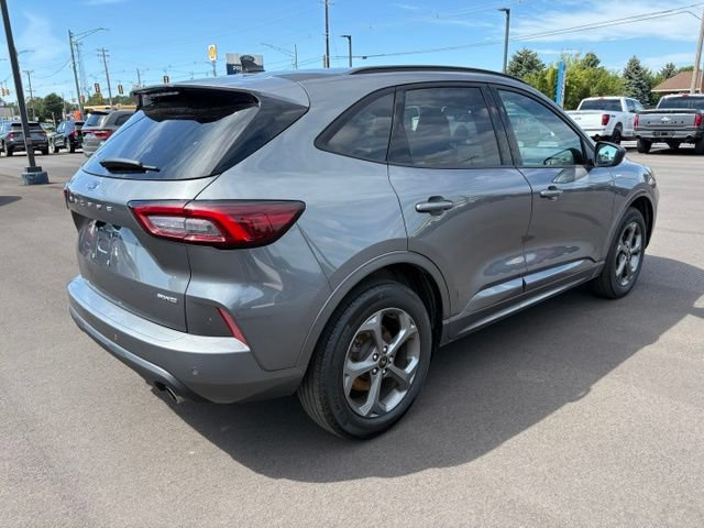 Certified 2024 Ford Escape ST-Line w/ Tech Pack #1 AWD/4WD image 5