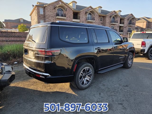 Used 2025 Jeep Wagoneer Series II w/ 8-Passenger Seating Package AWD/4WD image 4