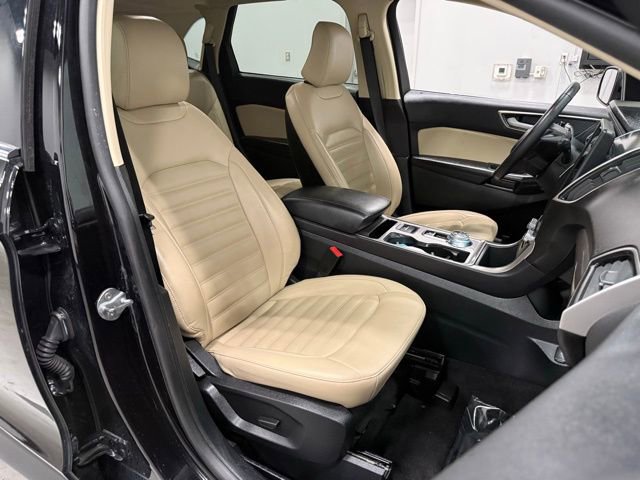 Certified 2024 Ford Edge SEL AWD/4WD image 35