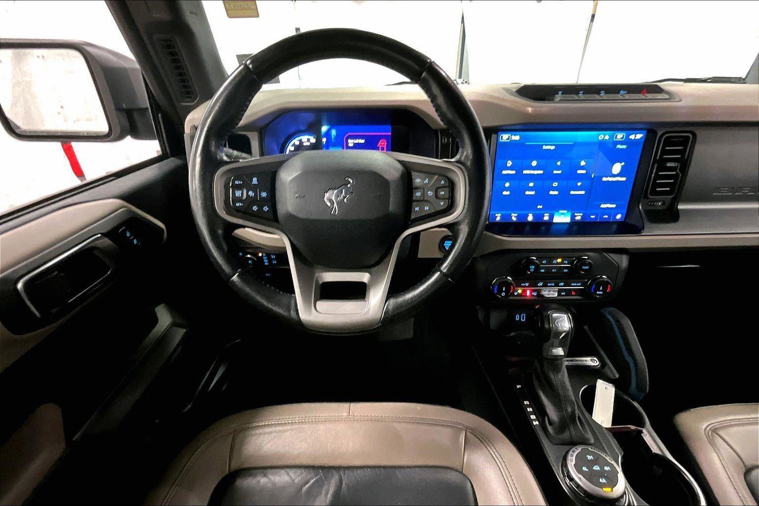 Certified 2022 Ford Bronco Wildtrak image 7