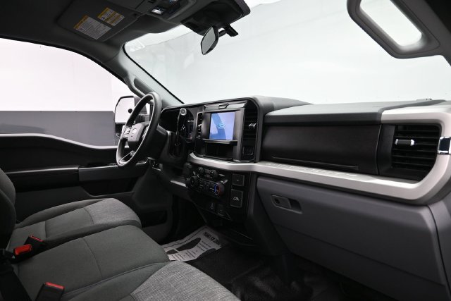 Certified 2025 Ford F350 XLT w/ Tremor Off-Road Package AWD/4WD image 30
