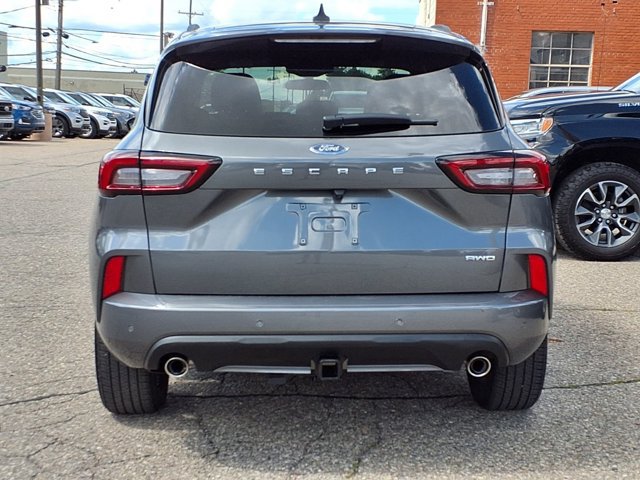 Certified 2023 Ford Escape ST-Line Select w/ Tech Pack #2 AWD/4WD image 23