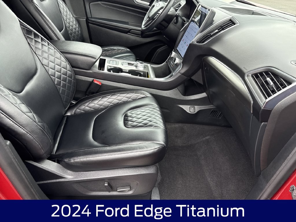 Certified 2024 Ford Edge Titanium AWD/4WD image 13
