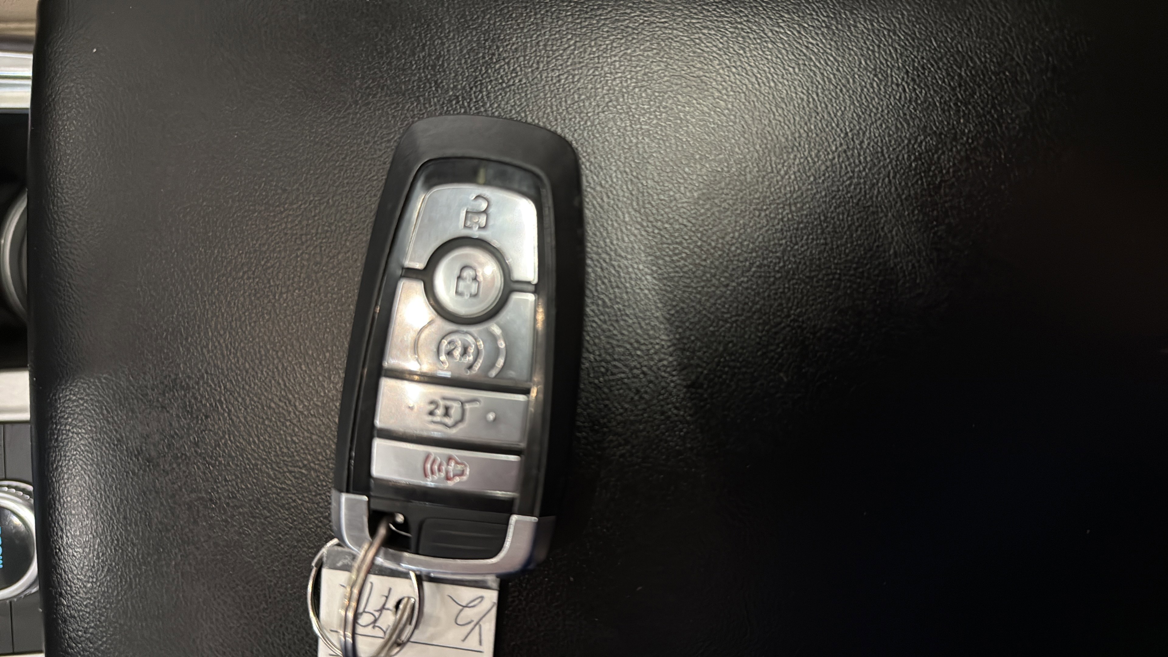 Certified 2021 Ford Explorer Limited w/ Equipment Group 301A image 23