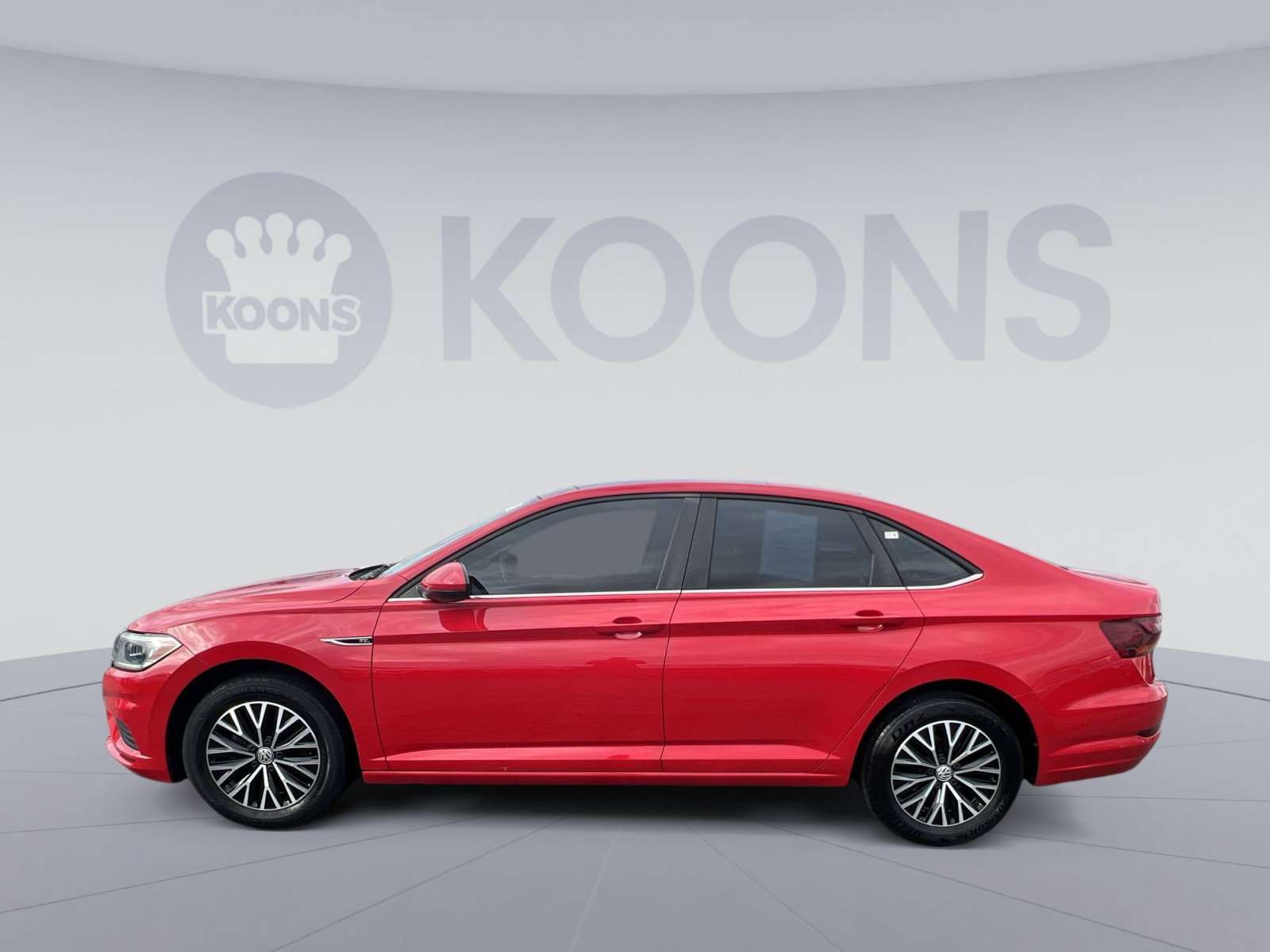 Used 2019 Volkswagen Jetta SEL w/ Cold Weather Package FWD image 13