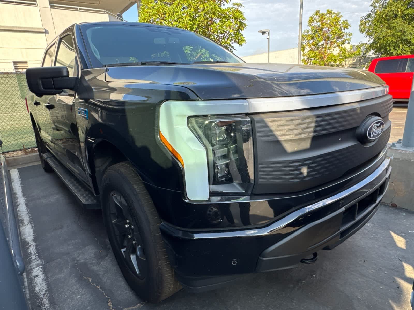 Certified 2025 Ford F150 Lightning Flash AWD/4WD image 3