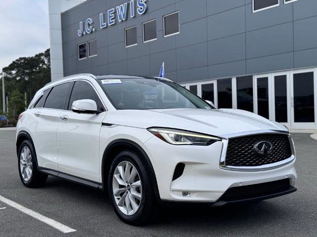 Used 2019 INFINITI QX50 Essential w/ Premium Heat Package image 1