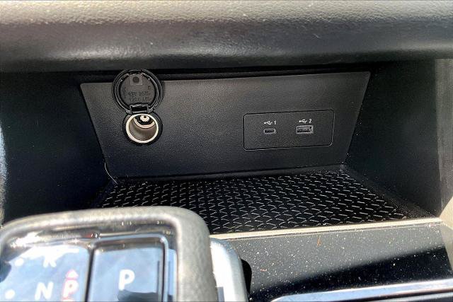 Used 2024 Nissan Pathfinder SV FWD image 33