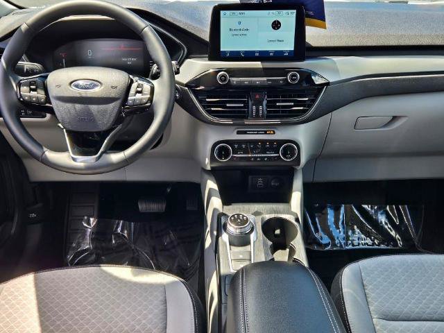 Certified 2024 Ford Escape Active AWD/4WD image 18