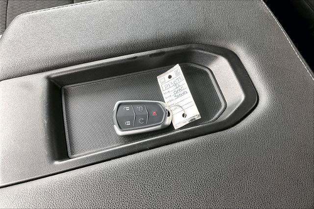 Used 2022 GMC Sierra 1500 Elevation w/ LPO, Elevation Black Package AWD/4WD image 11