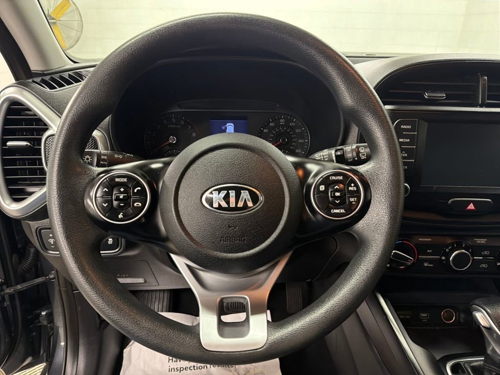 Used 2020 Kia Soul LX image 18