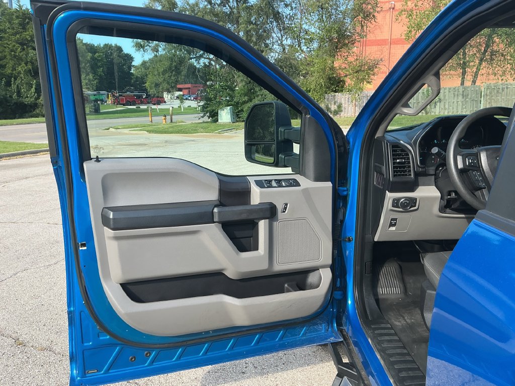 Certified 2019 Ford F150 XL w/ Equipment Group 101A Mid AWD/4WD image 9