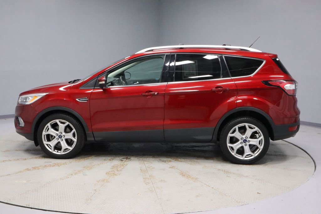 Certified 2017 Ford Escape Titanium image 9