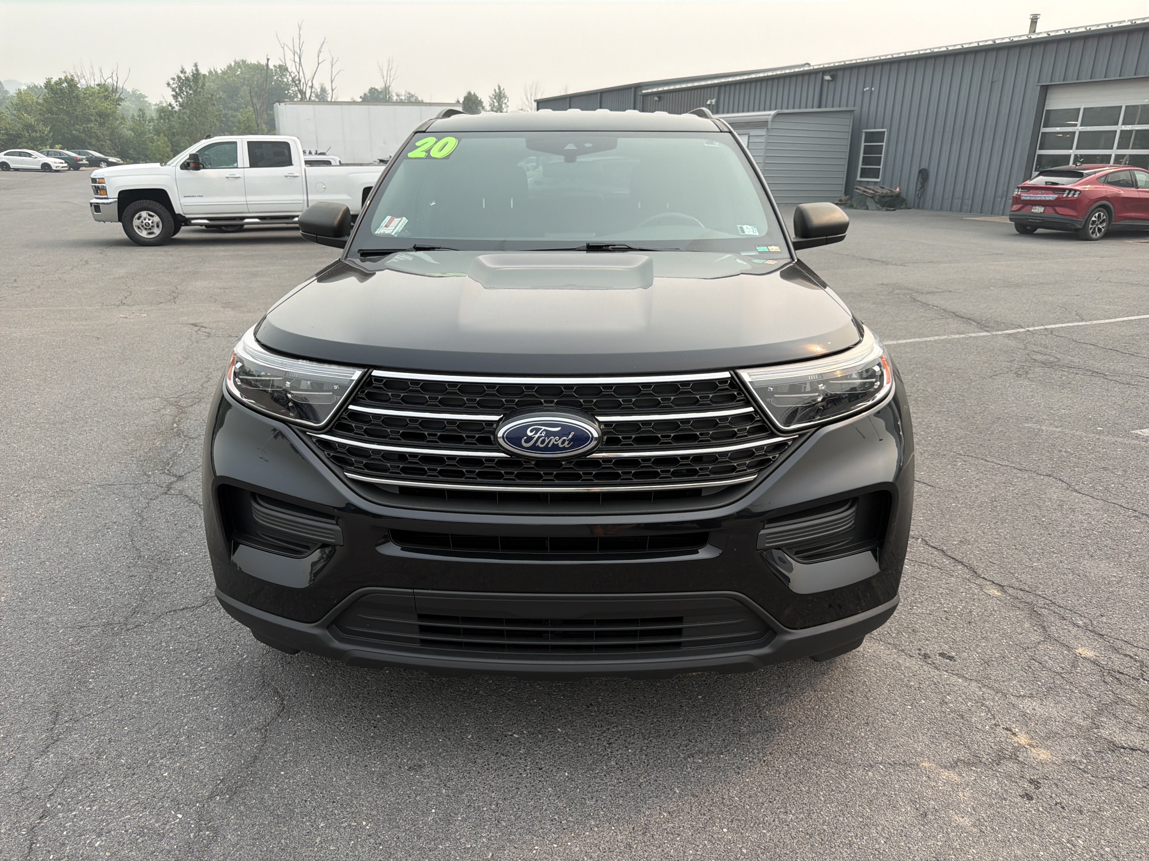 Certified 2020 Ford Explorer XLT AWD/4WD image 9