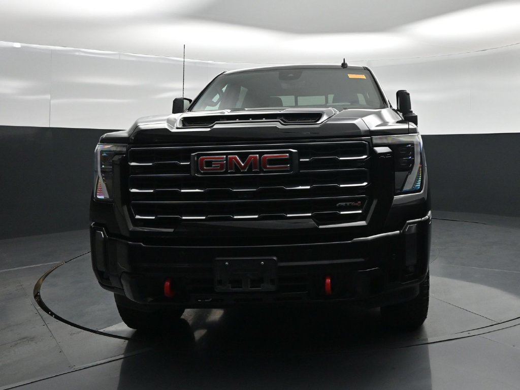 Used 2024 GMC Sierra 2500 AT4 w/ Technology Package AWD/4WD image 19
