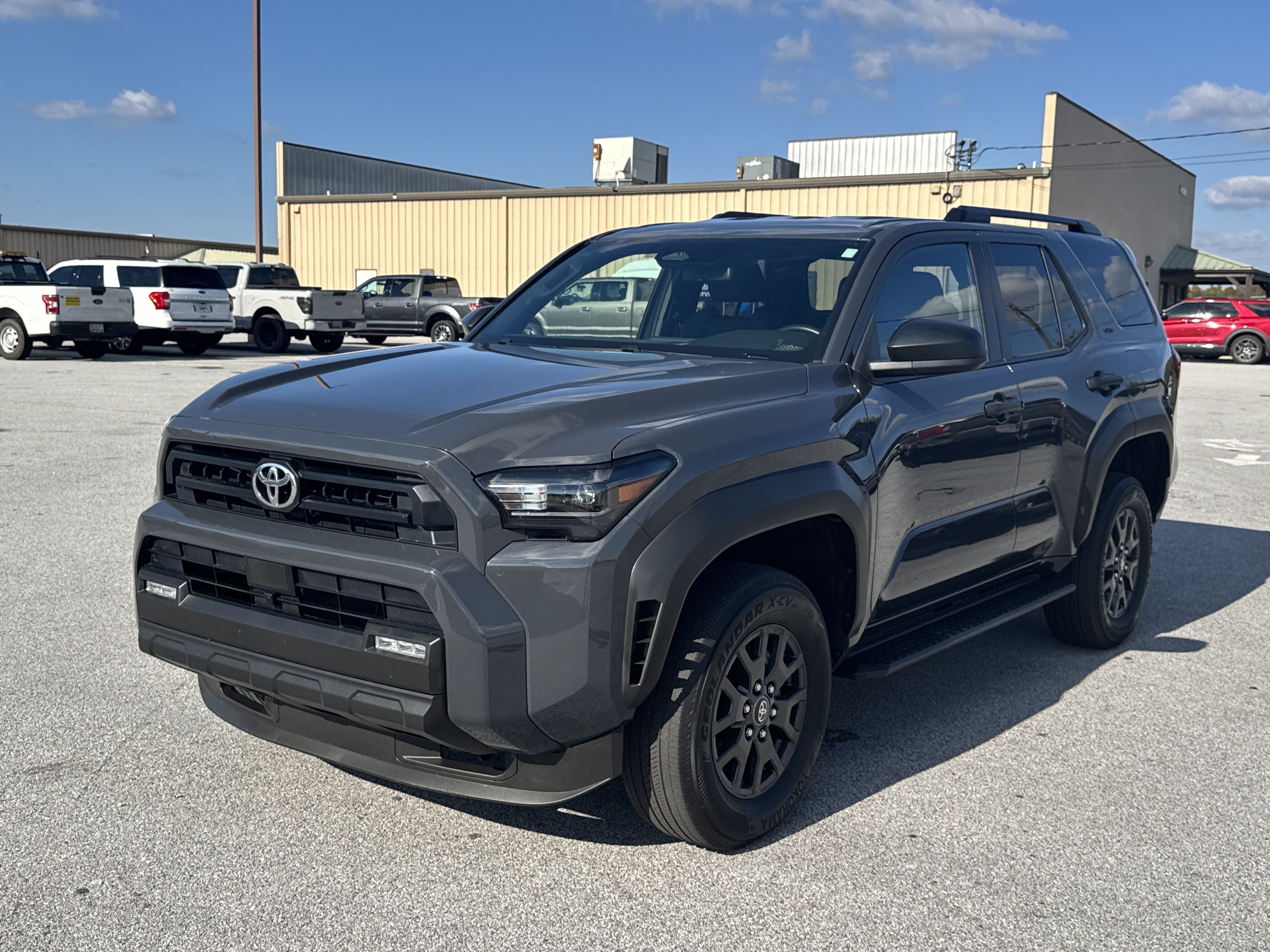 Used 2025 Toyota 4Runner SR5 AWD/4WD image 2