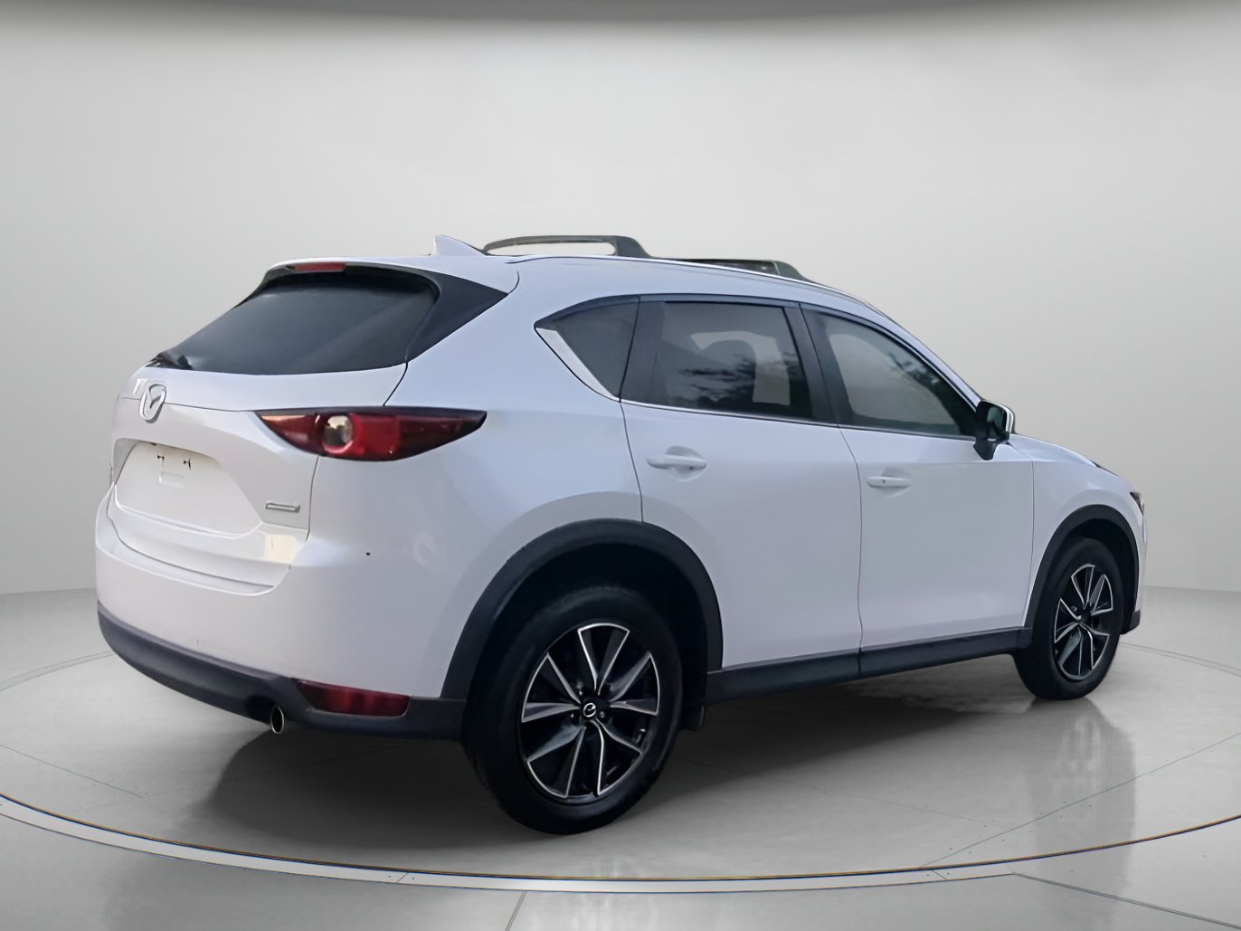 Used 2018 MAZDA CX-5 Touring w/ Preferred Equipment Package FWD image 28