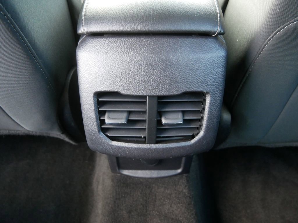 Certified 2020 Ford Fusion SE image 15