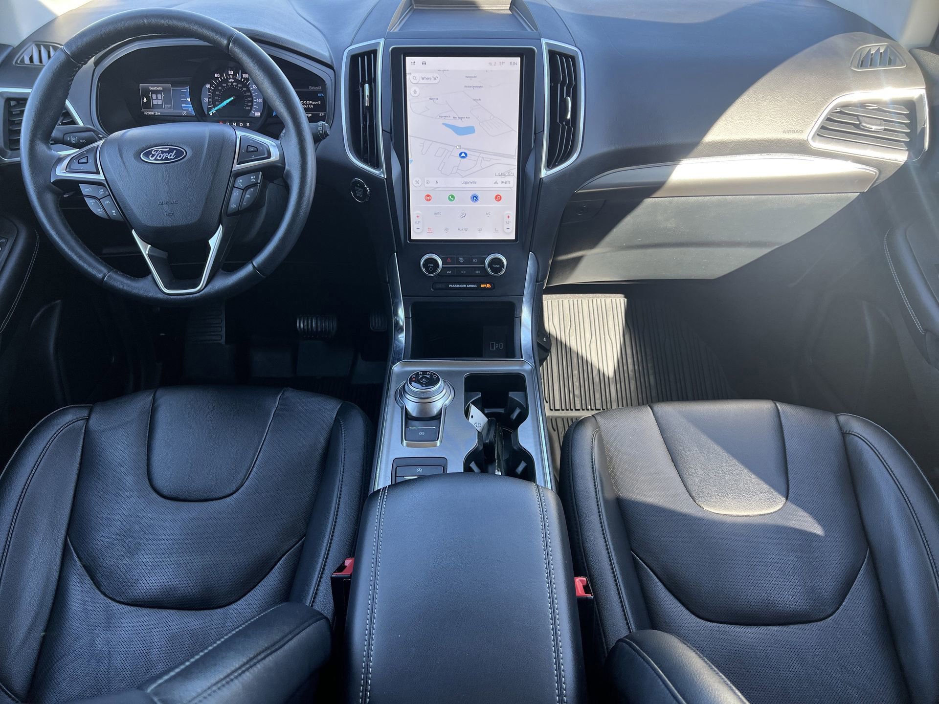 Certified 2022 Ford Edge Titanium w/ Equipment Group 301A image 9