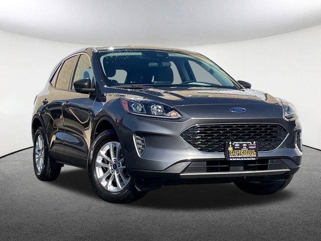 Certified 2022 Ford Escape SE w/ Convenience Package image 2