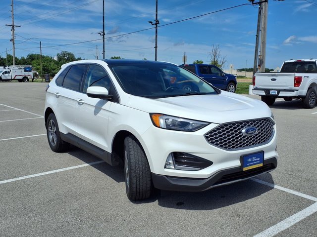 Certified 2024 Ford Edge SEL w/ Convenience Package AWD/4WD image 7