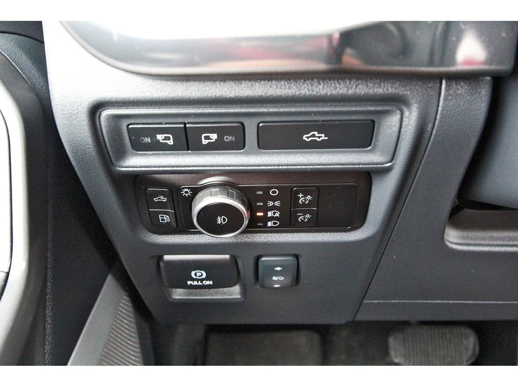 Certified 2024 Ford F150 Lariat w/ Equipment Group 502A High AWD/4WD image 19