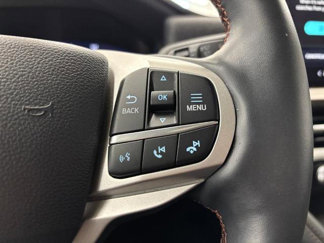 Certified 2025 Ford Explorer Active image 21