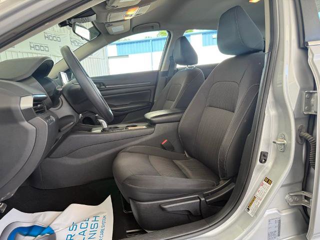 Used 2024 Nissan Altima 2.5 S FWD image 6