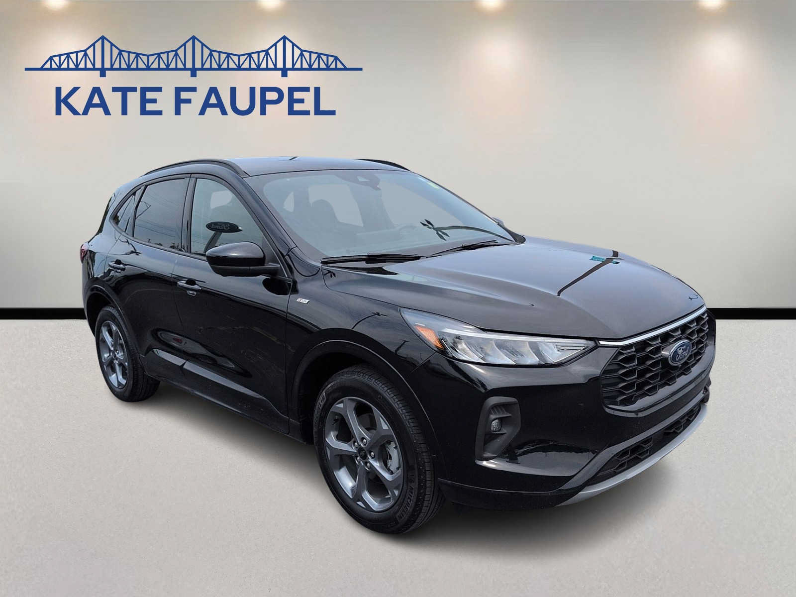 Certified 2023 Ford Escape ST-Line Select w/ Tech Pack #2 AWD/4WD image 1
