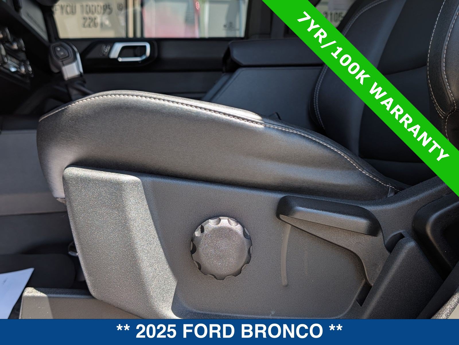 Certified 2025 Ford Bronco Badlands AWD/4WD image 23