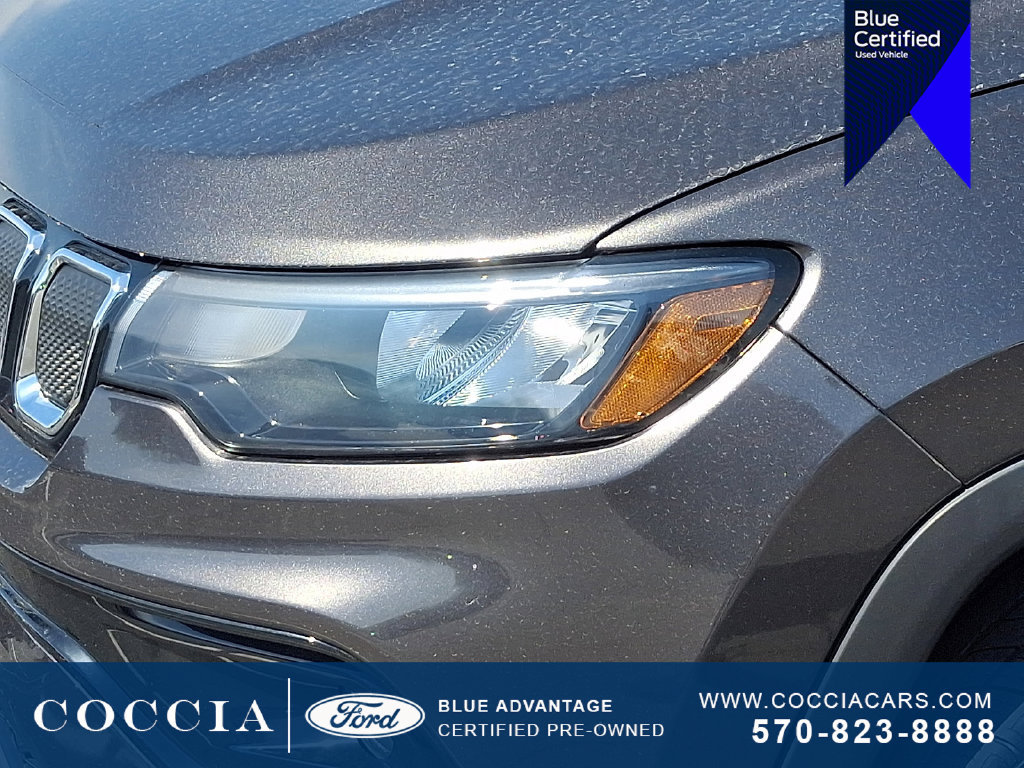 Used 2022 Jeep Compass Limited AWD/4WD image 9