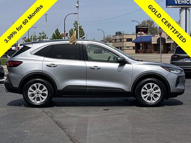 Certified 2023 Ford Escape Active w/ Tech Pack #2 AWD/4WD image 2