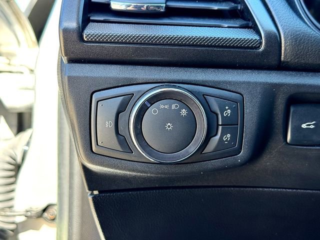 Certified 2018 Ford Fusion SE w/ Equipment Group 201A image 14