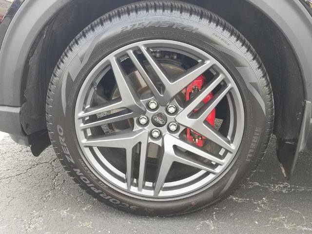 Certified 2025 Ford Explorer ST AWD/4WD image 30