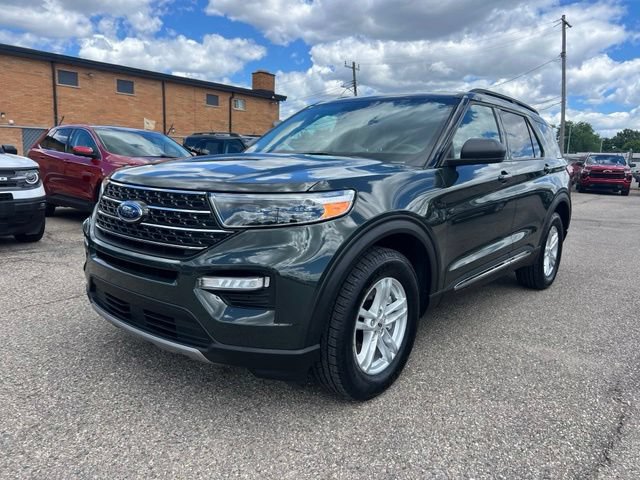 Certified 2023 Ford Explorer XLT w/ Equipment Group 202A AWD/4WD image 28