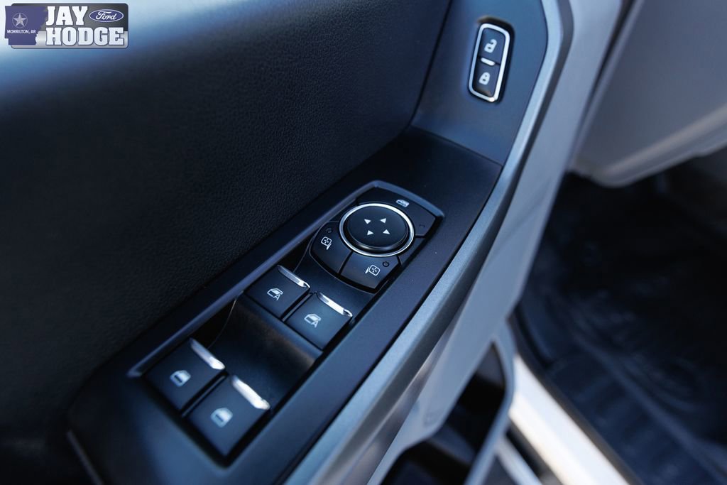 Certified 2025 Ford F450 XLT w/ 360-Degree Camera Package image 32