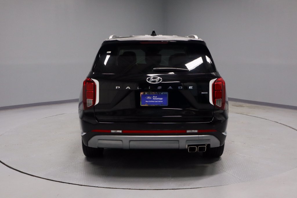 Used 2024 Hyundai Palisade Limited AWD/4WD image 11