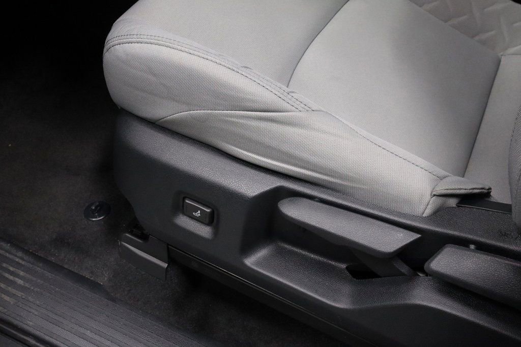 Used 2025 Toyota Tacoma SR5 image 21