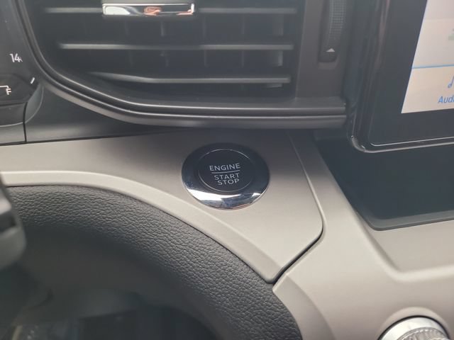 Certified 2024 Ford Explorer XLT AWD/4WD image 19