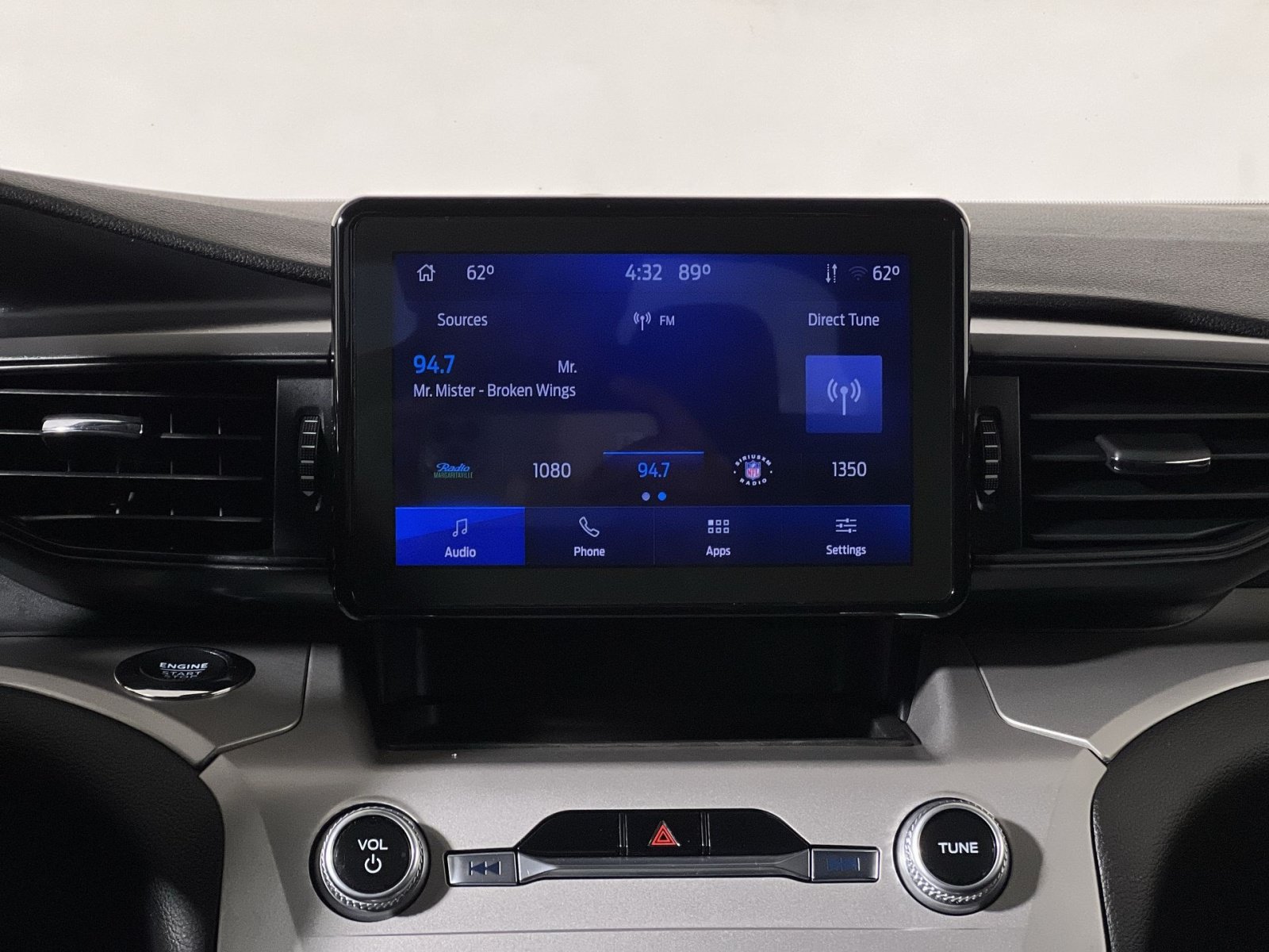 Certified 2022 Ford Explorer XLT AWD/4WD image 18