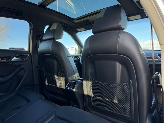 Used 2018 Audi Q3 2.0T Premium Plus image 32