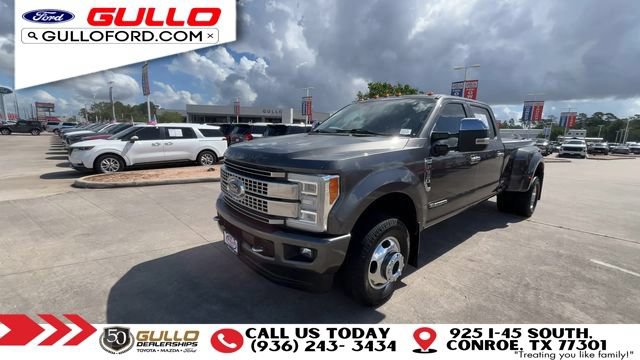 Certified 2017 Ford F350 Platinum w/ Platinum Ultimate Package AWD/4WD image 4